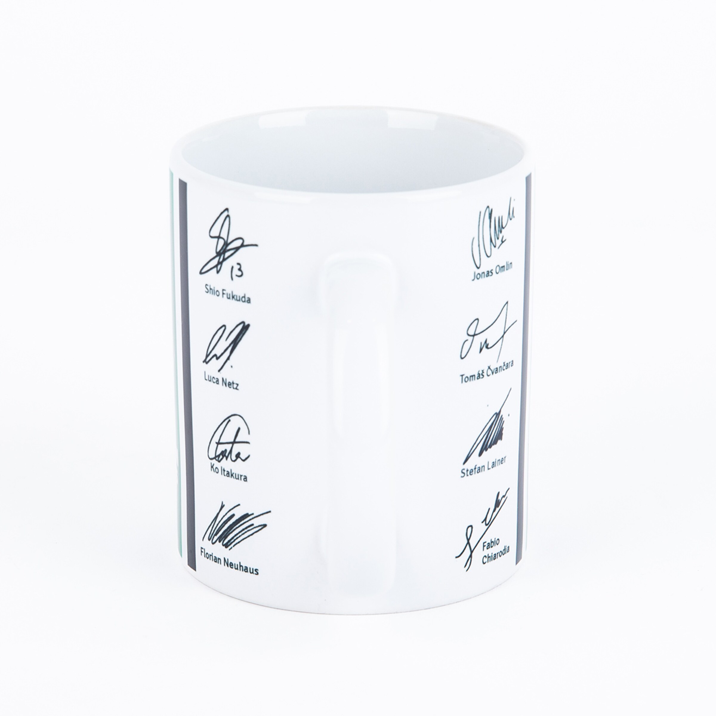 Tasse mit Unterschriften von Borussia Mönchengladbach Spielern.