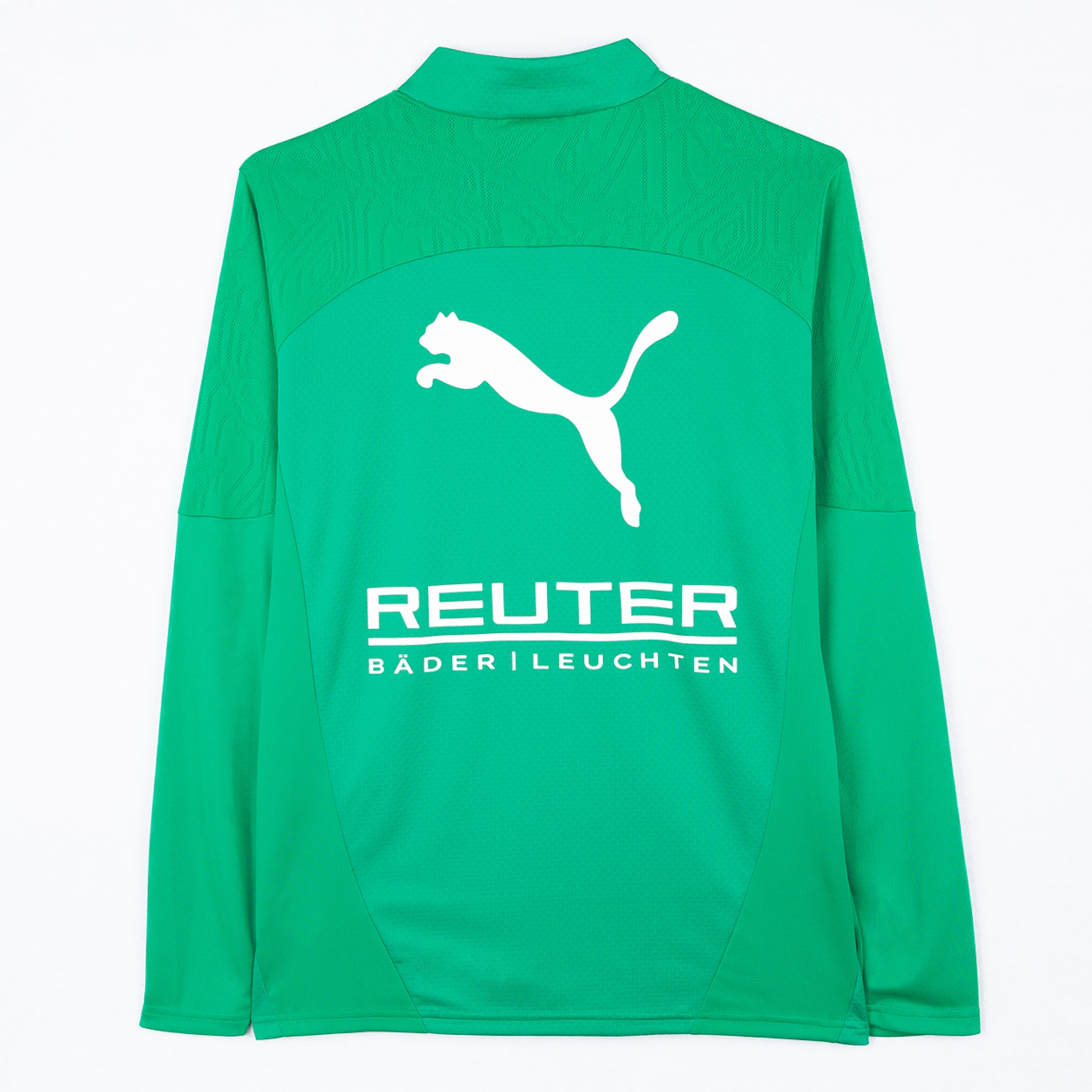 Rückseite einer grünen Puma Sportjacke mit weißem Puma-Logo und dem Schriftzug "REUTER BÄDER