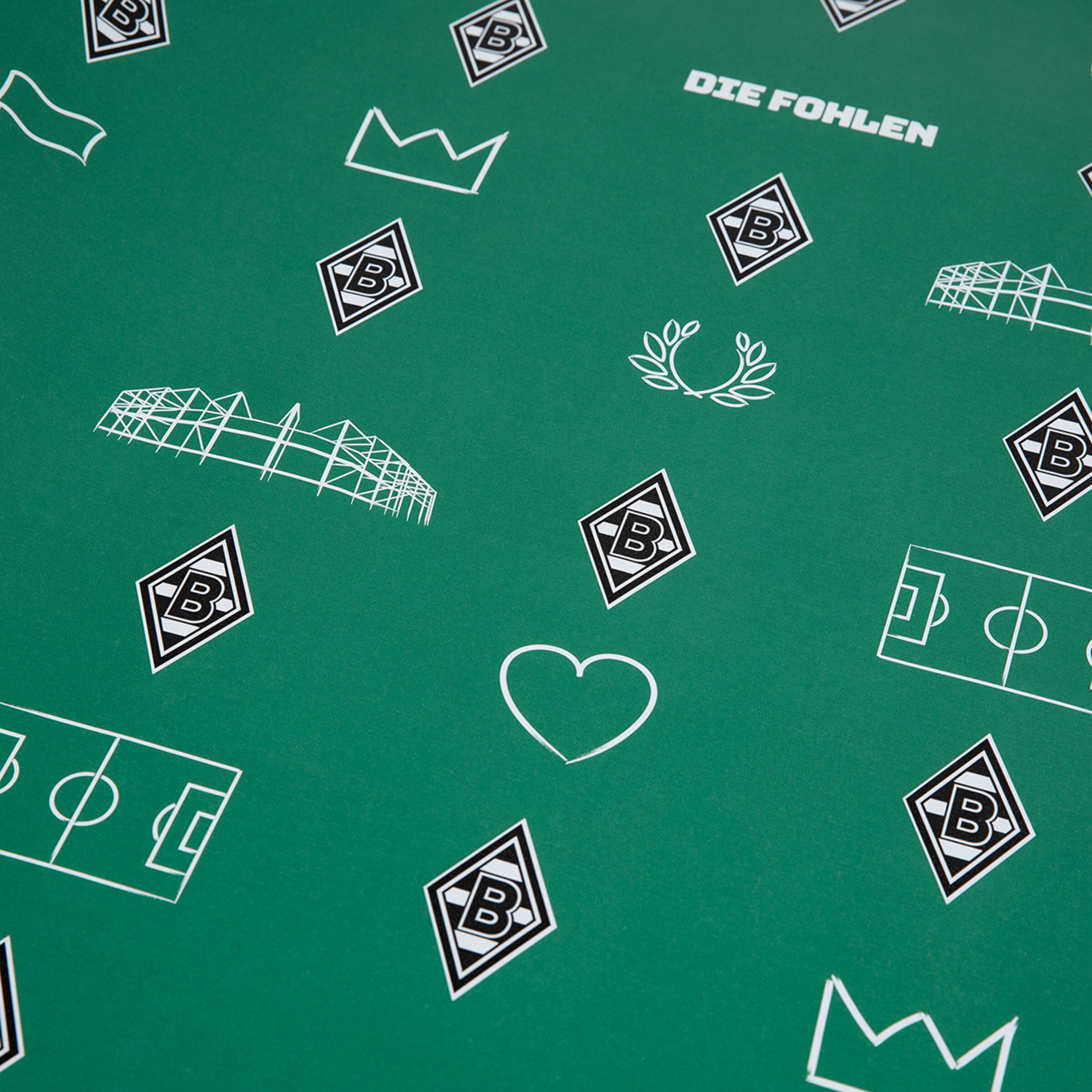 Pattern featuring various symbols of Borussia Mönchengladbach including hearts football fields and the club logo.