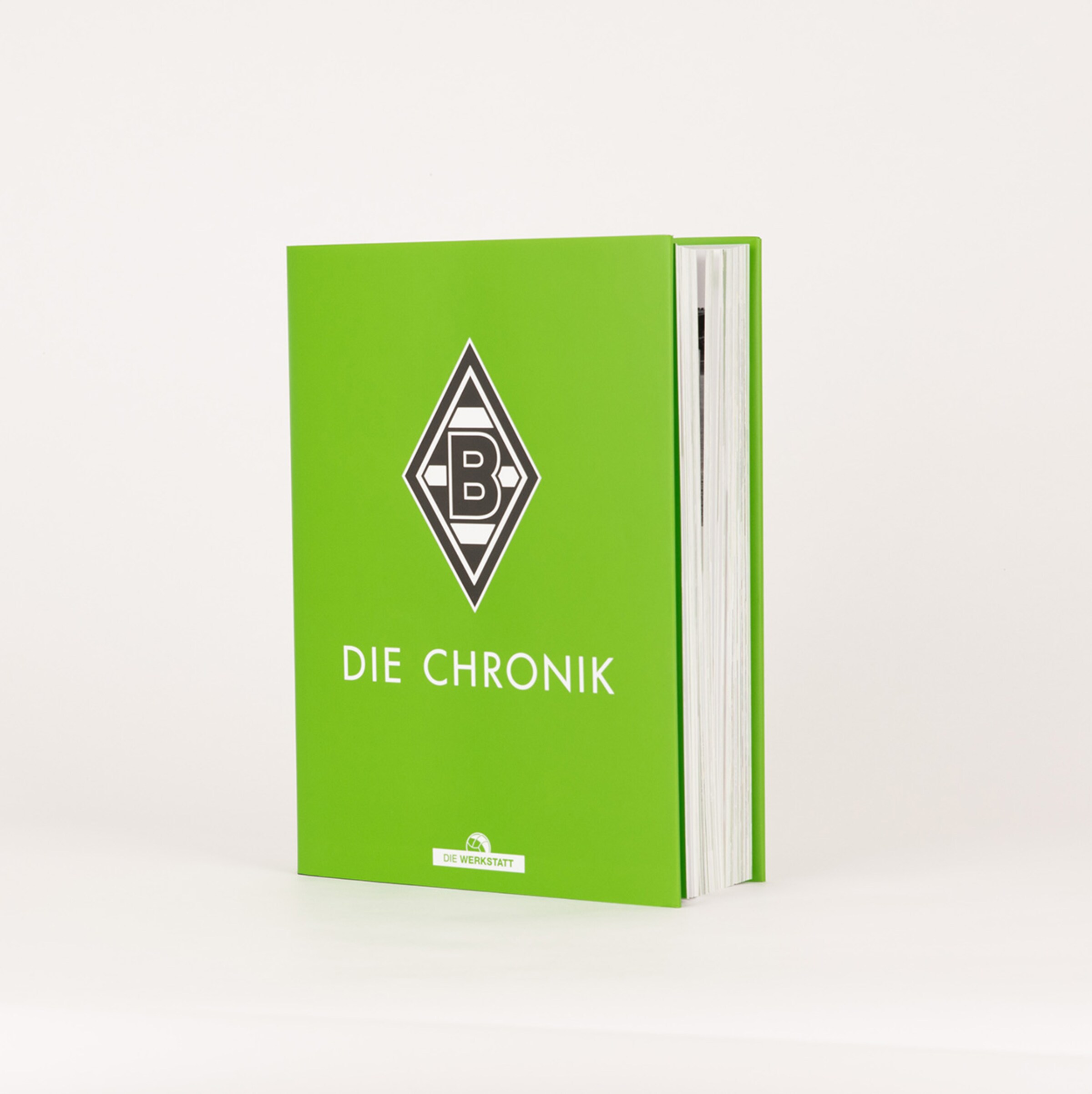 Green chronicle of Borussia Mönchengladbach featuring the logo on the cover.