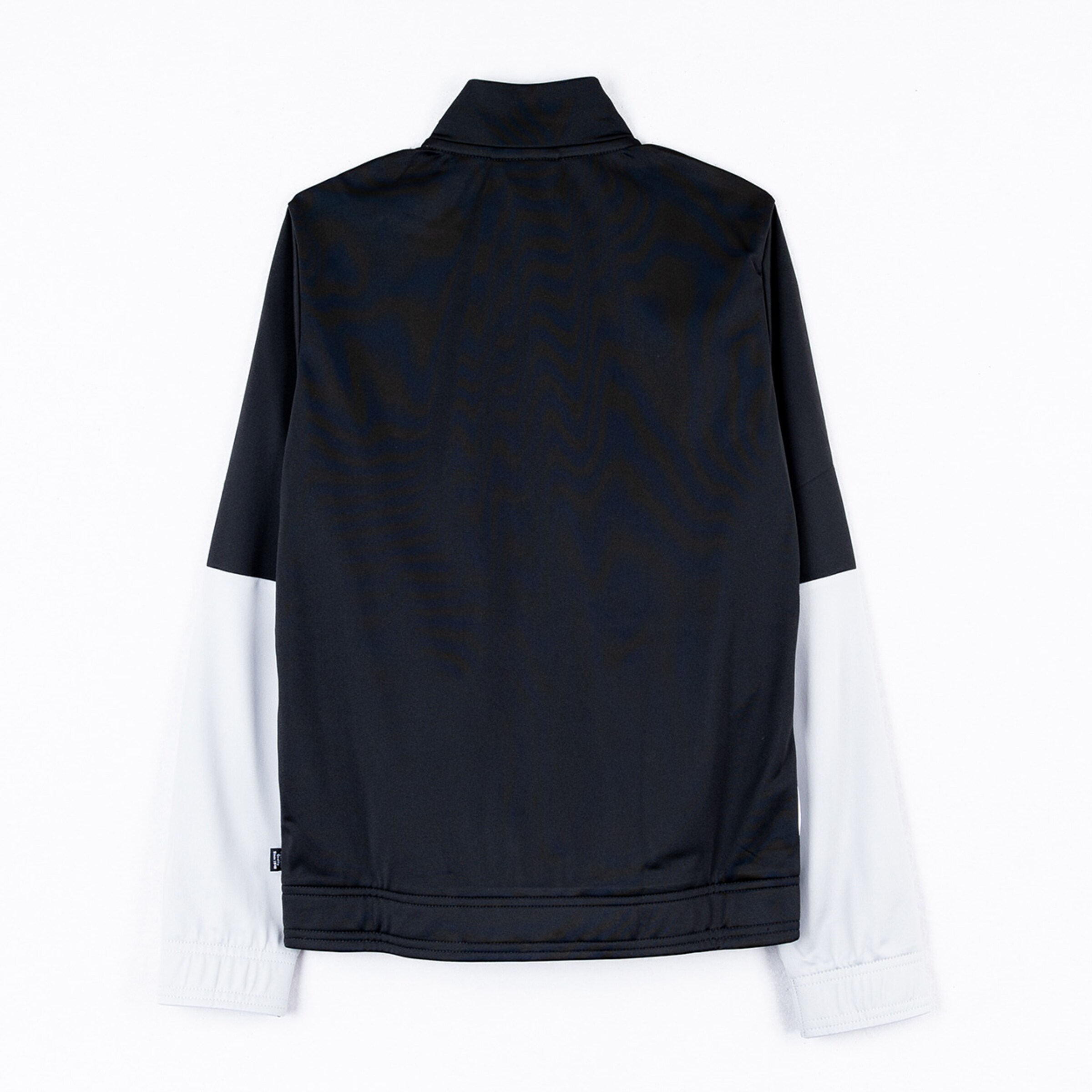 Back view of a black jacket with long sleeves sporty cut.