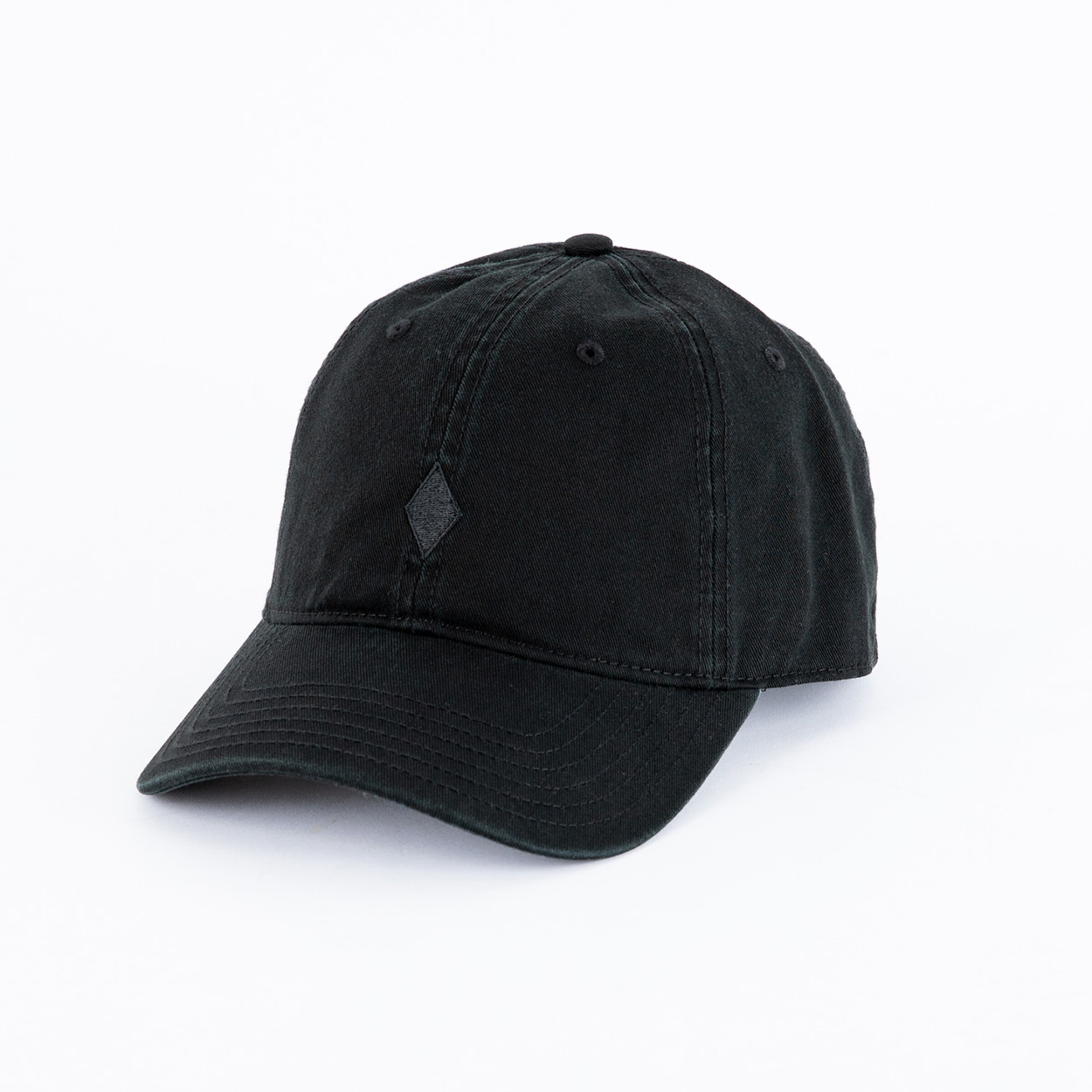 Black baseball cap with flat brim and embroidered logo.
