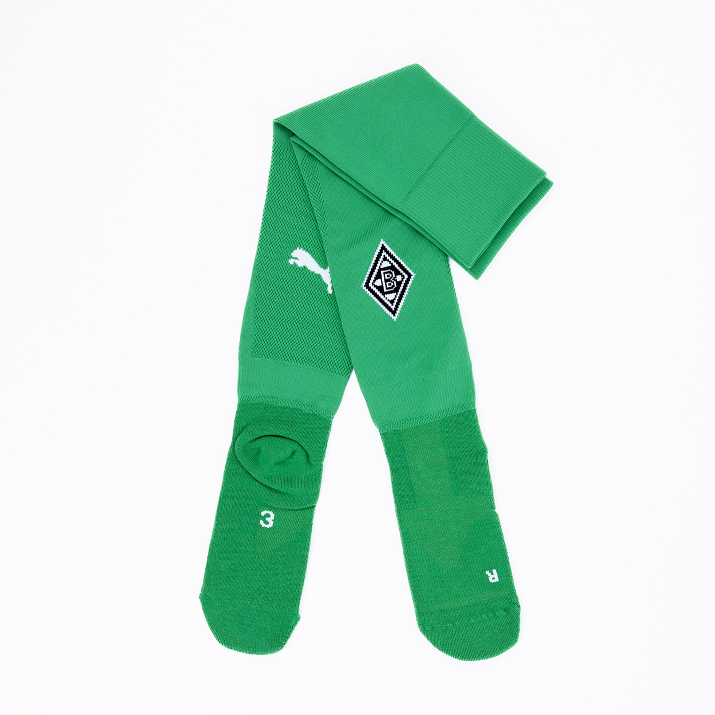Green soccer socks by Puma featuring Borussia Mönchengladbach logo.