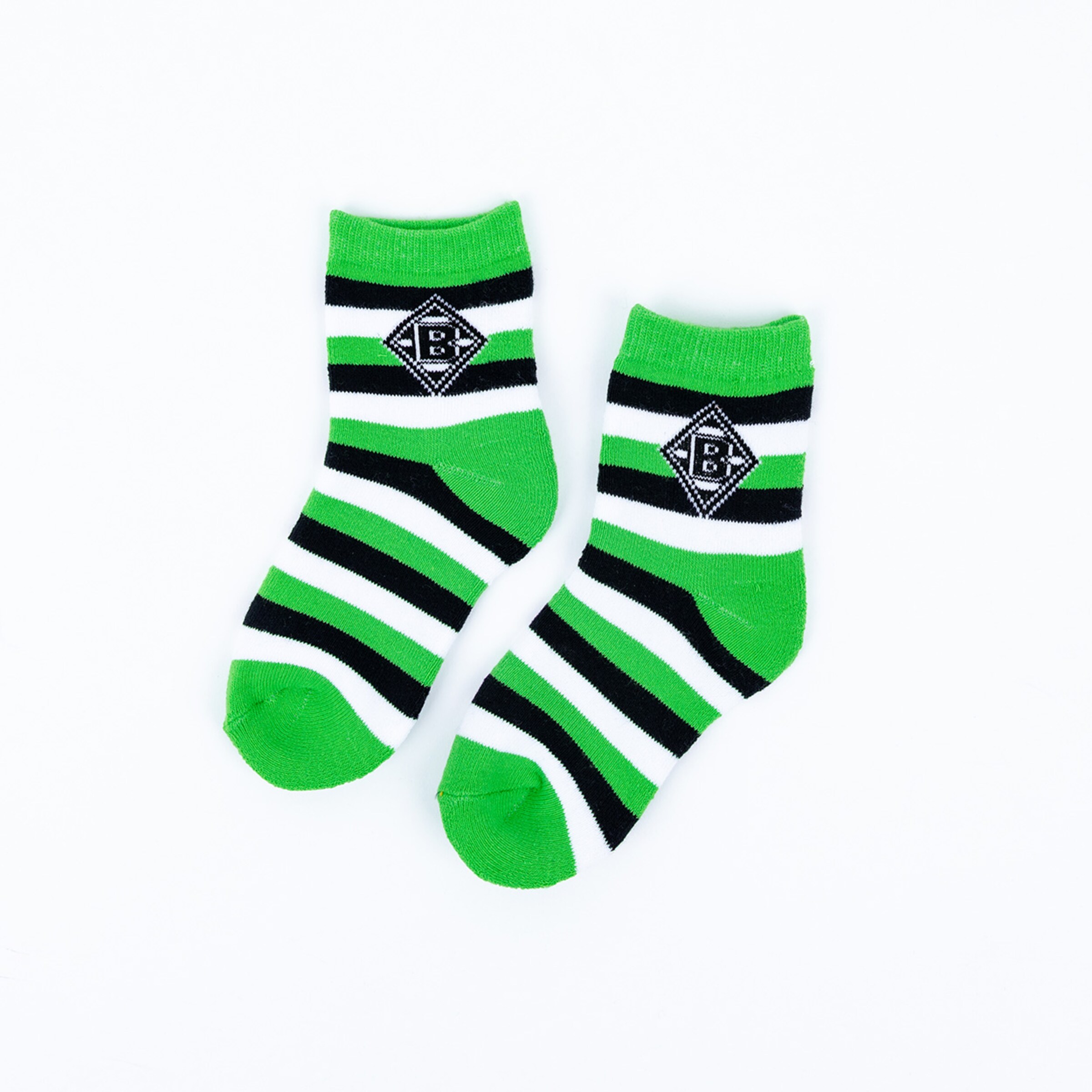 Green and black striped socks featuring Borussia Mönchengladbach logo.