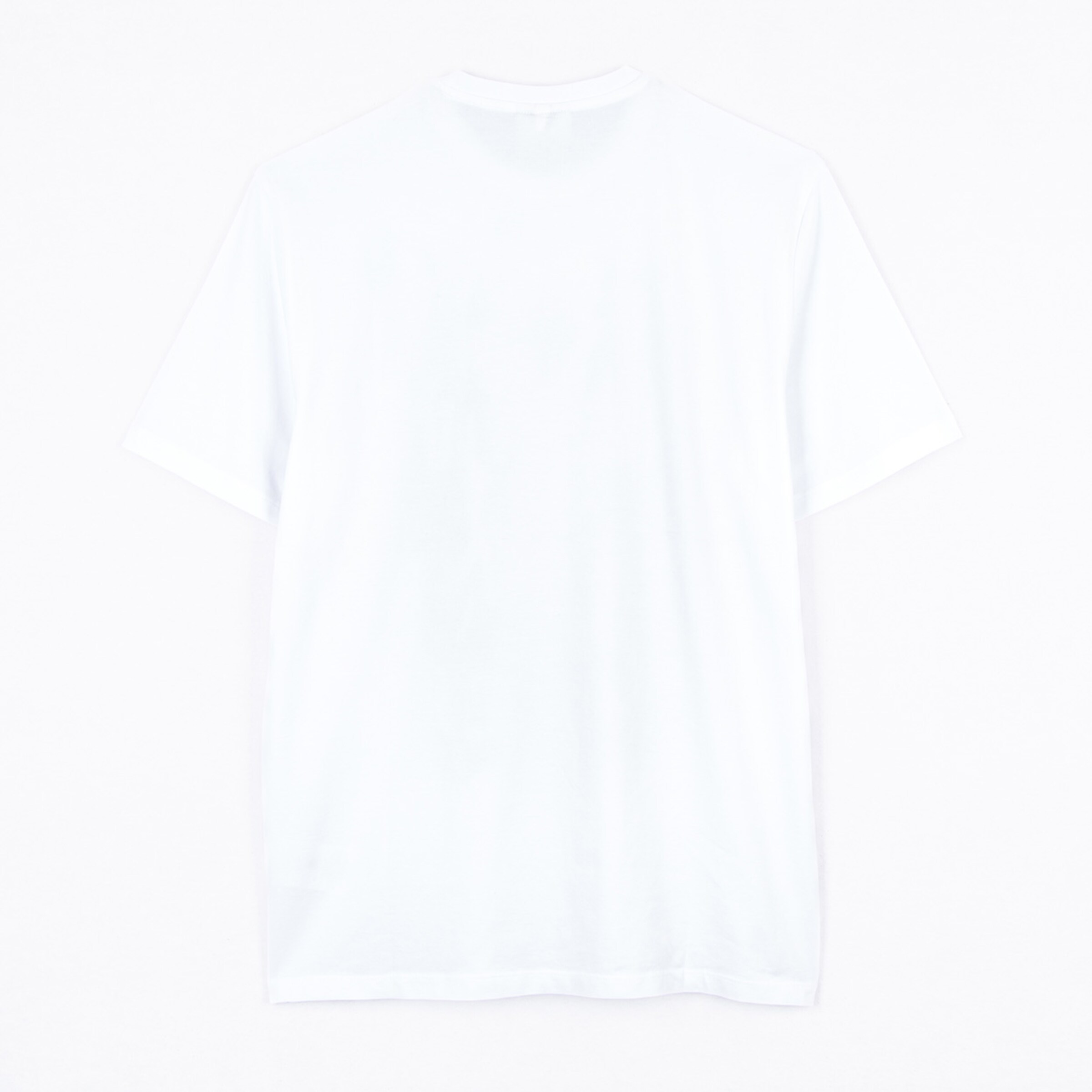 Weiße T-Shirt-Rückansicht ohne Druck.