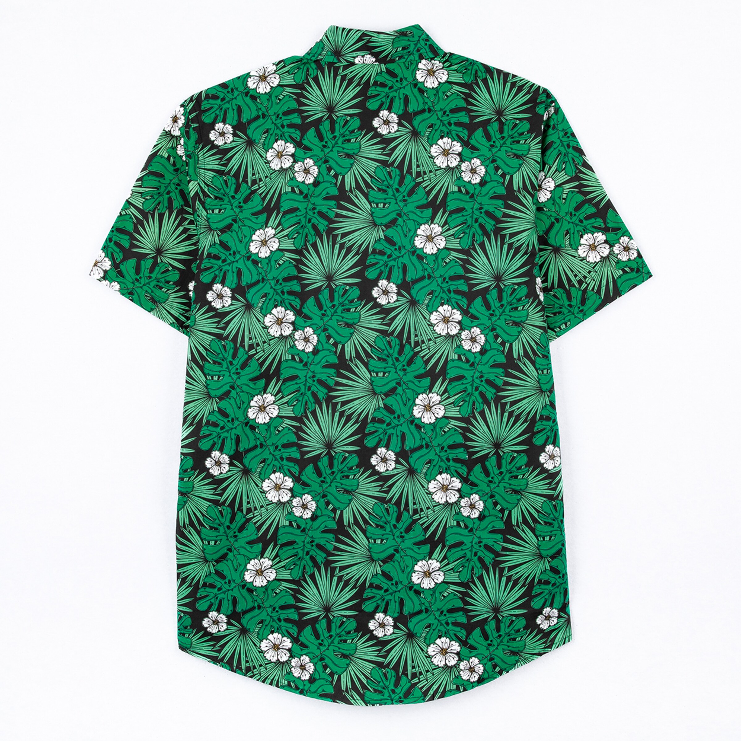 Hemd mit tropischem grünem Blattmuster und weißen Blumen.