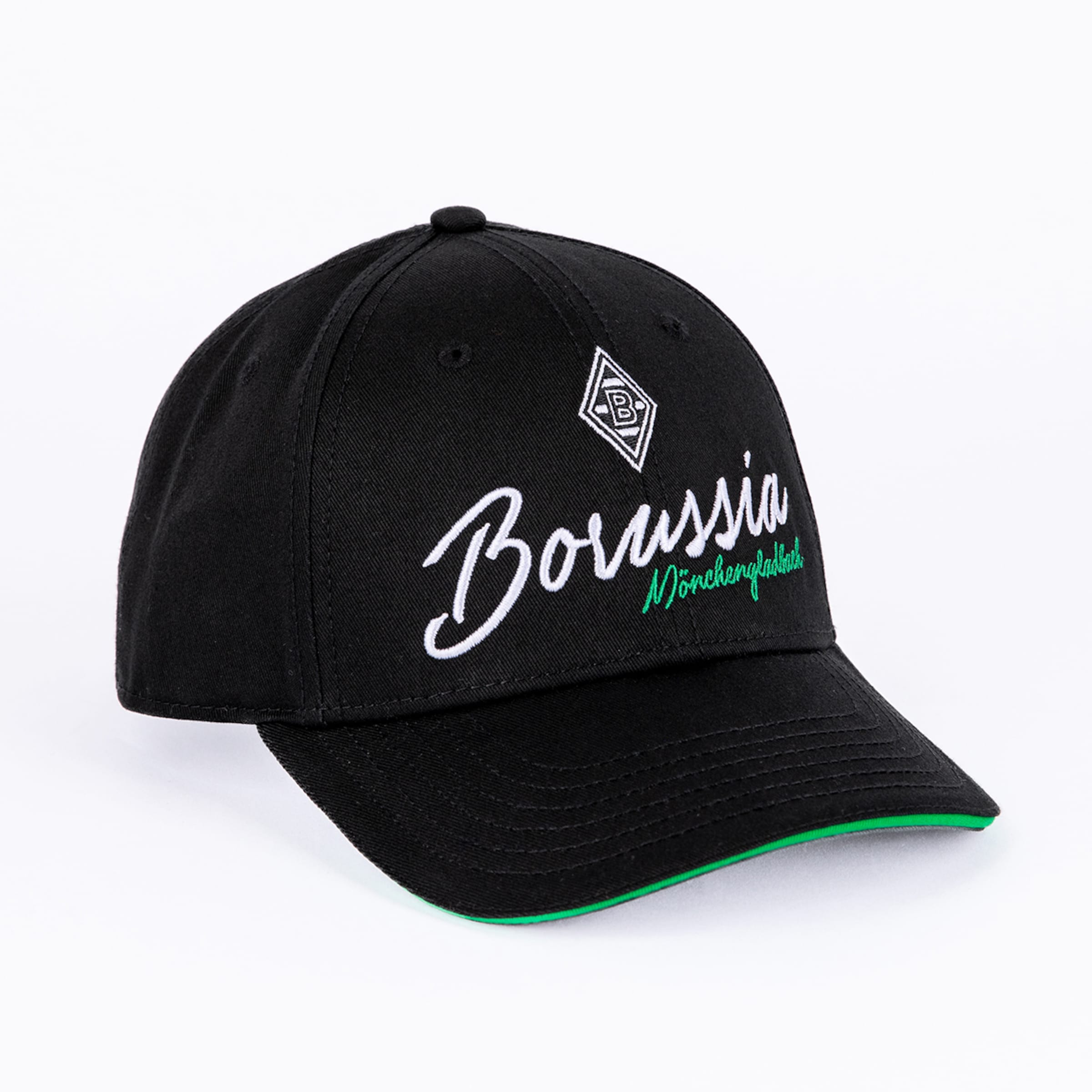 Schwarze Baseballcap mit Borussia-Schriftzug, grünem Mönchengladbach-Text, Logo und grünem Schirmrand auf weißem Hintergrund.
