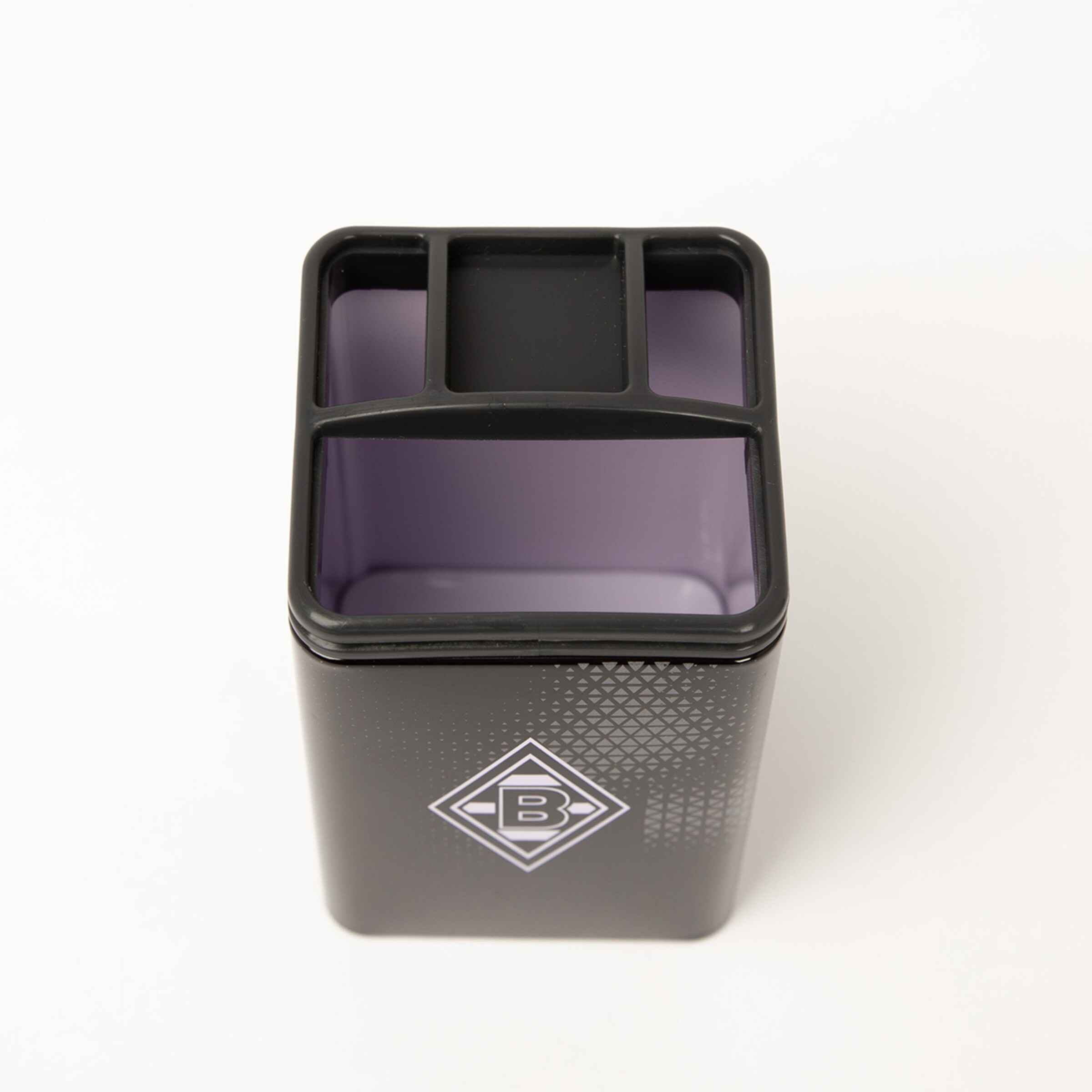 Schwarzer Container mit drei Fächern Logo von Borussia Mönchengladbach an der Vorderseite.