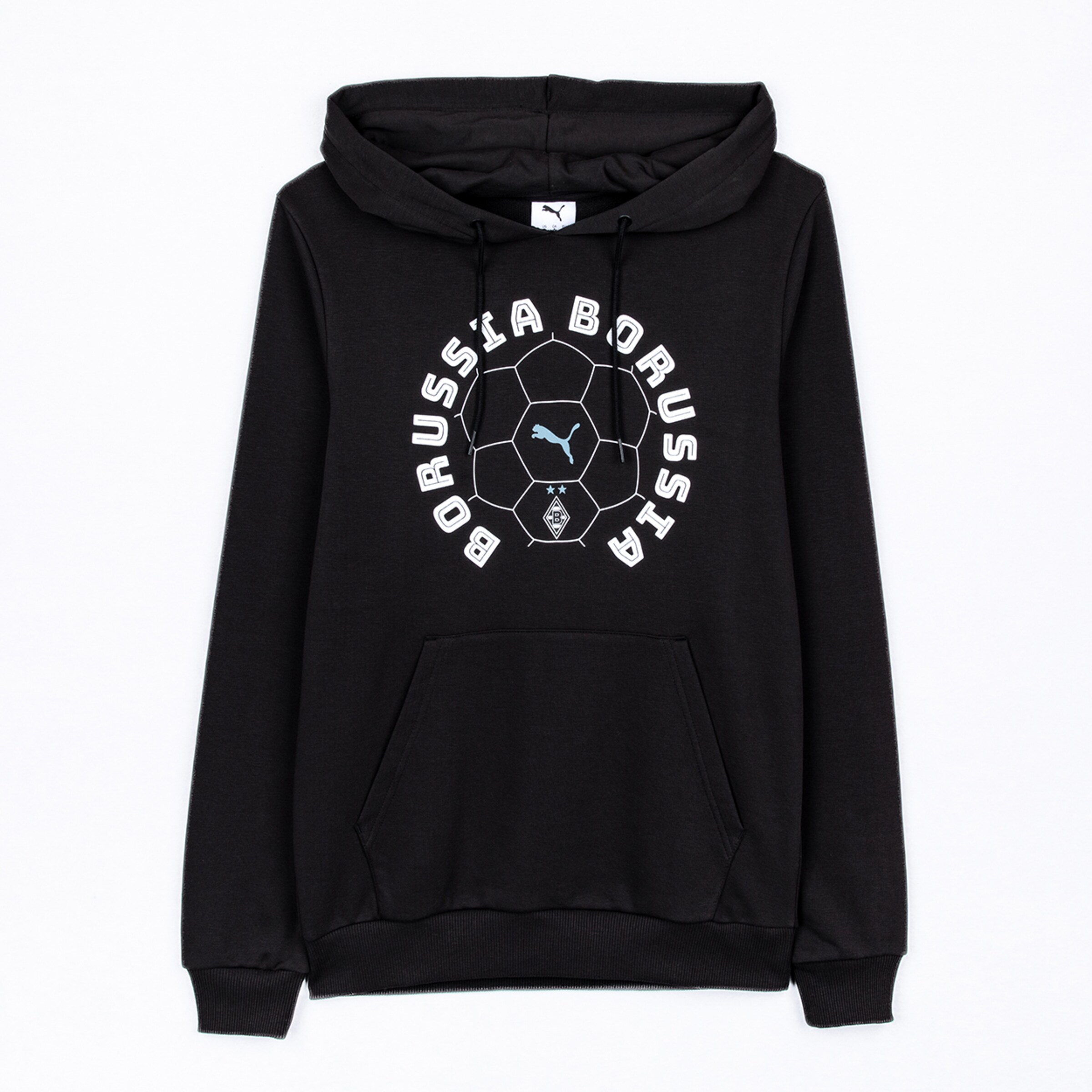 Schwarzer Puma Hoodie mit weißer Rundgrafik auf der Brust. Das Motiv zeigt einen Fußballumriss, ein blaues Puma-Logo, ein weißes Borussia Mönchengladbach-Logo mit zwei Sternen und den Schriftzug „BORUSSIA“.