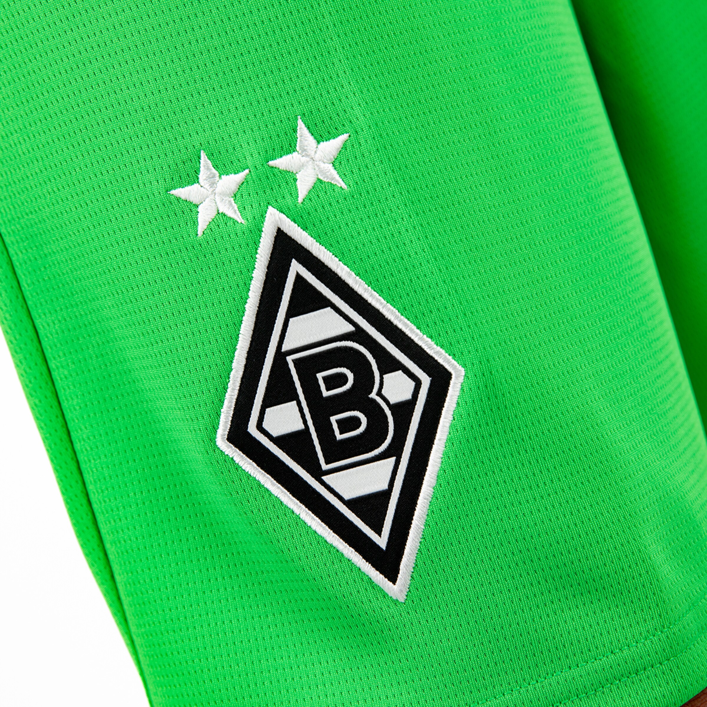 Green soccer jersey featuring the Borussia Mönchengladbach logo with two stars.
