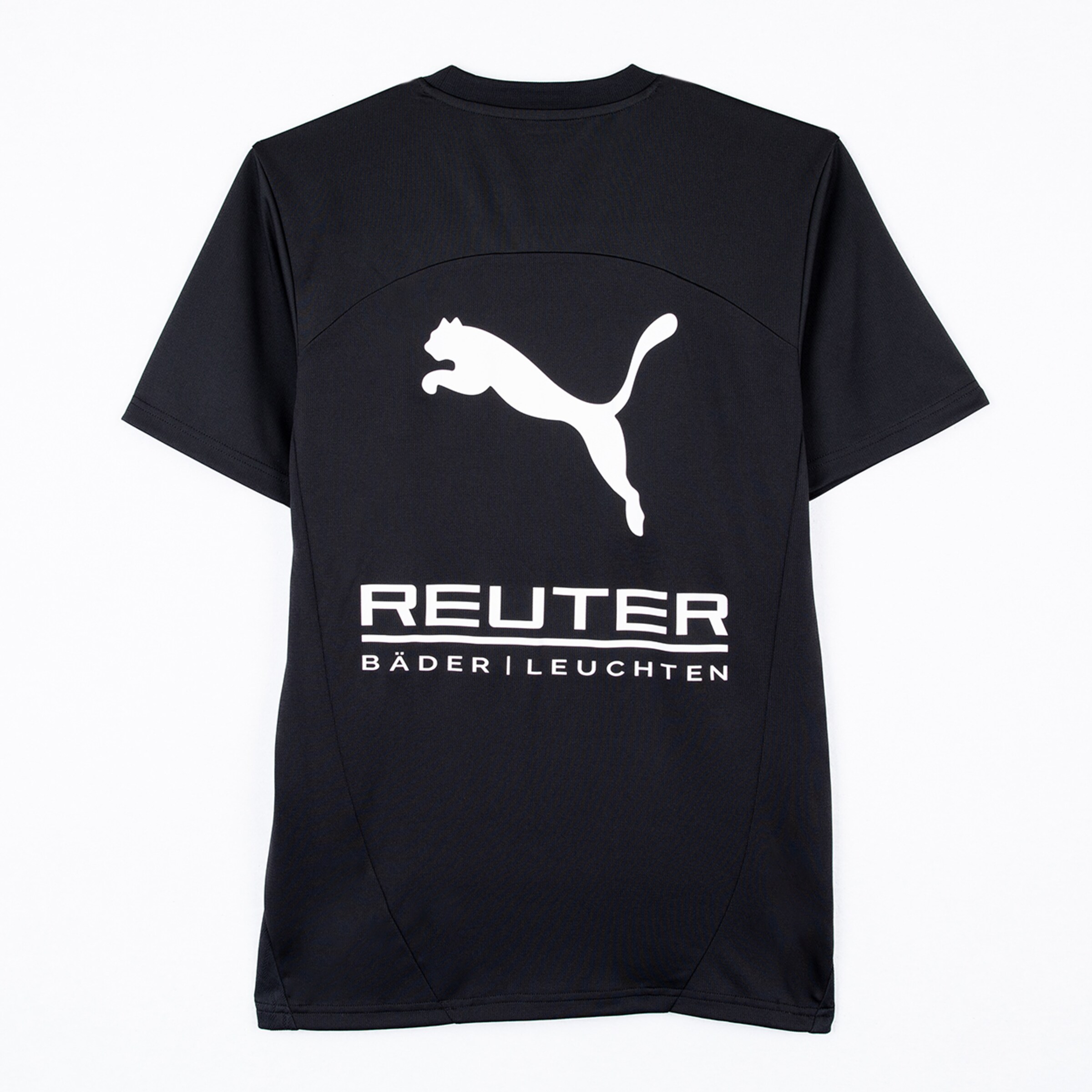 Schwarzes Trikot mit Puma-Logo und Reuter-Sponsorenaufdruck auf dem Rücken.