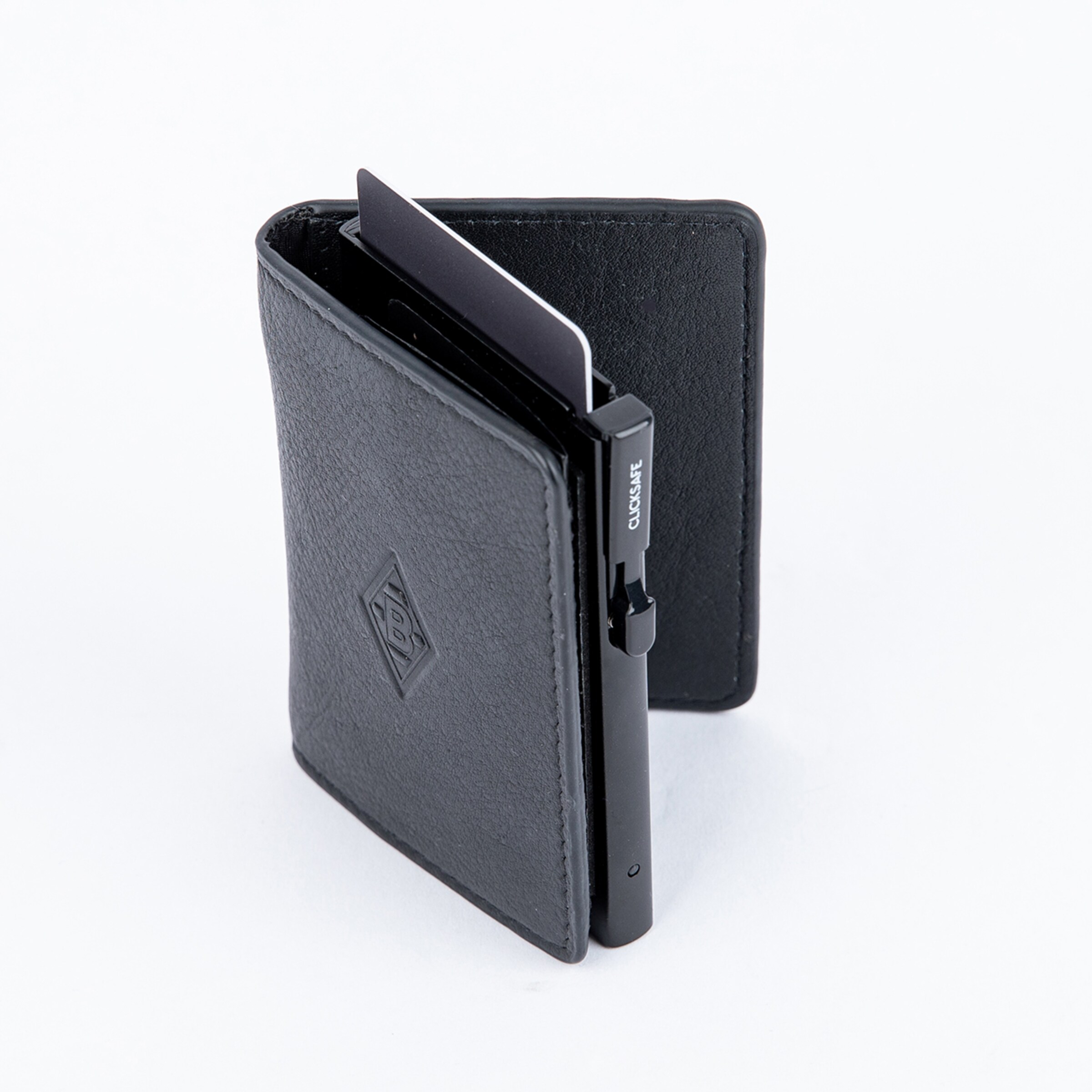 Schwarzes Portemonnaie mit Geldscheinfächer und Kreditkartenfach.
