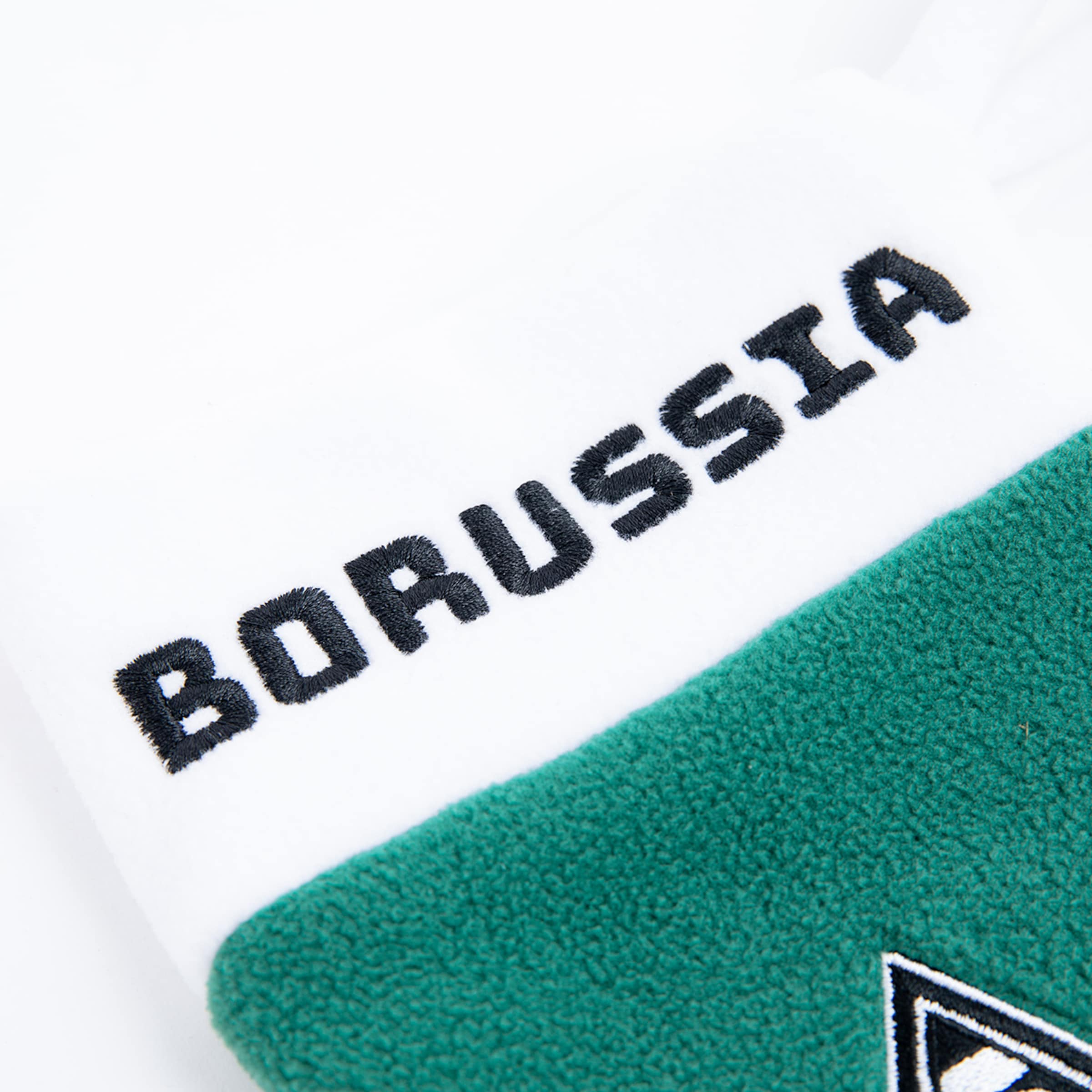 Green and white towel with the text BORUSSIA.
