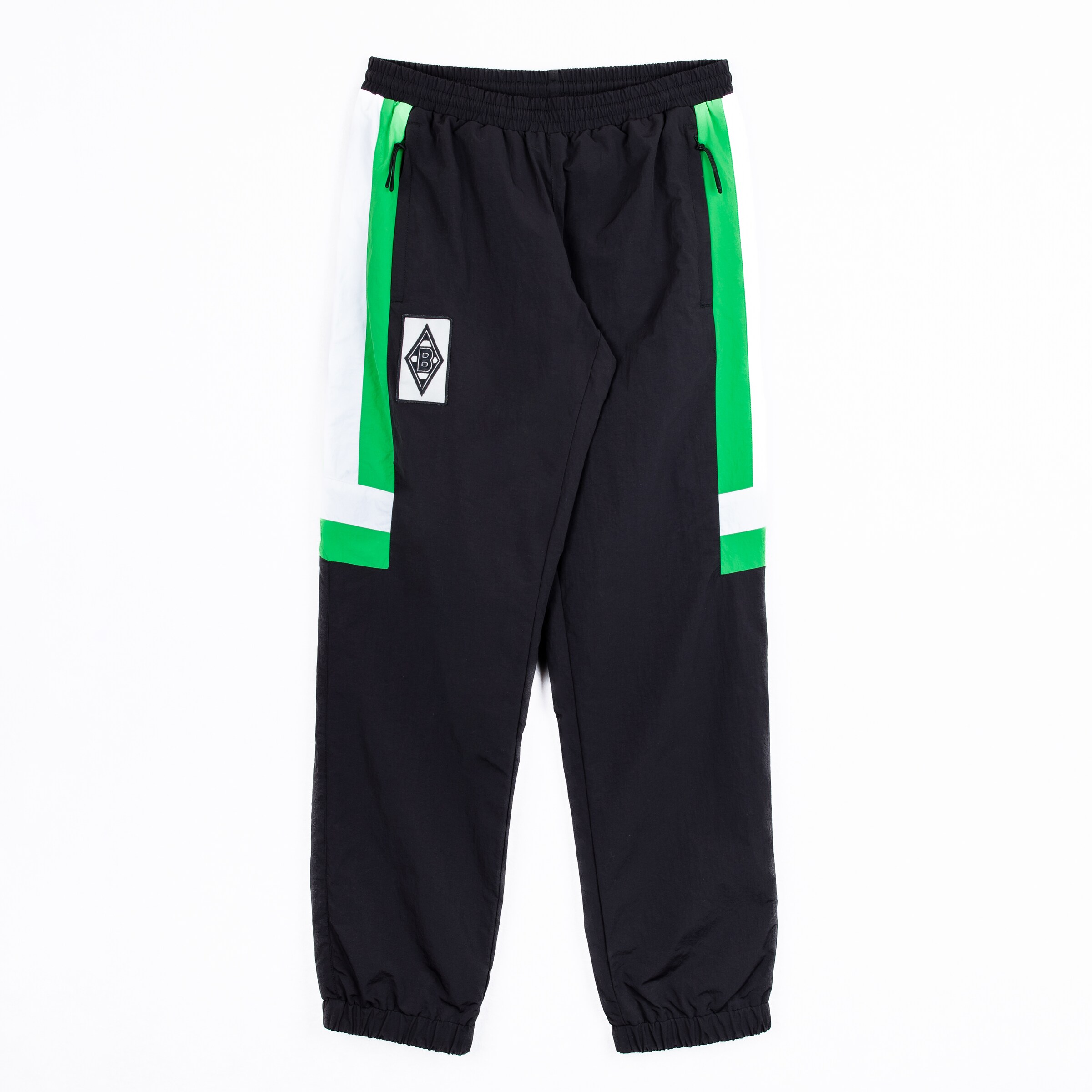 Schwarze Sporthose mit grünen und weißen Streifen und Borussia Mönchengladbach-Logo.