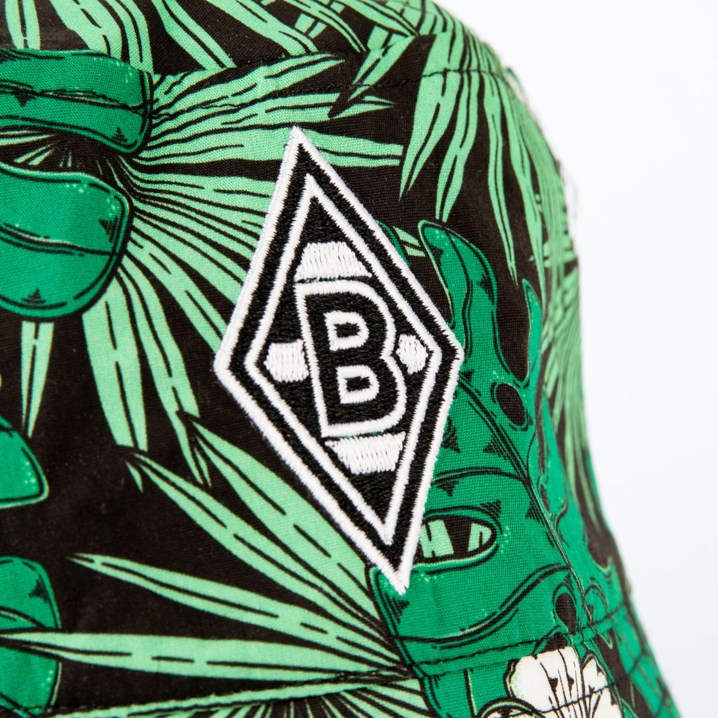 Cap featuring a green jungle design with Borussia Mönchengladbach logo stitched.