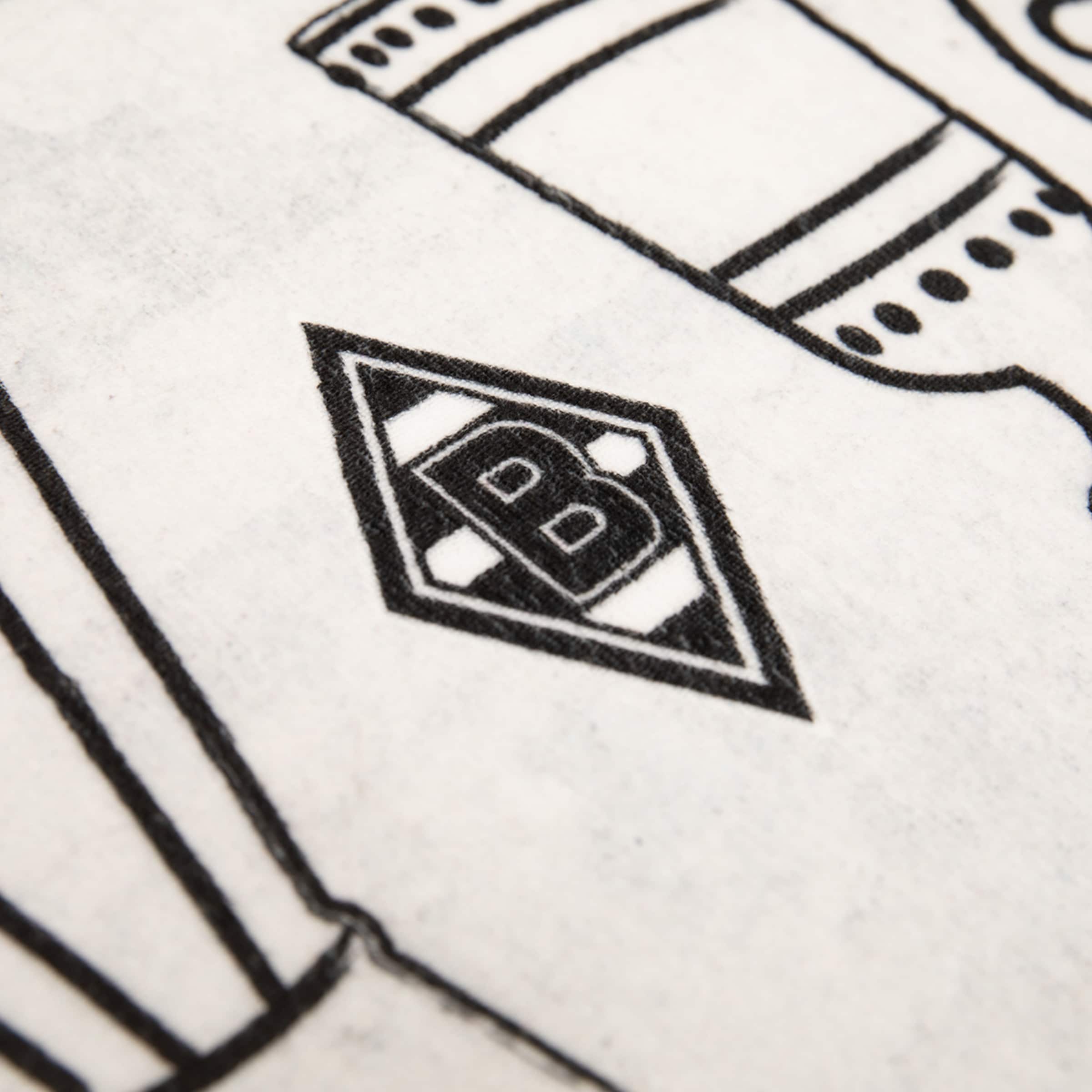 Nahaufnahme des Borussia-Mönchengladbach-Logos als Schwarz-Weiß-Druck. Eine Raute mit diagonalen Streifen und dem Buchstaben B im Zentrum.