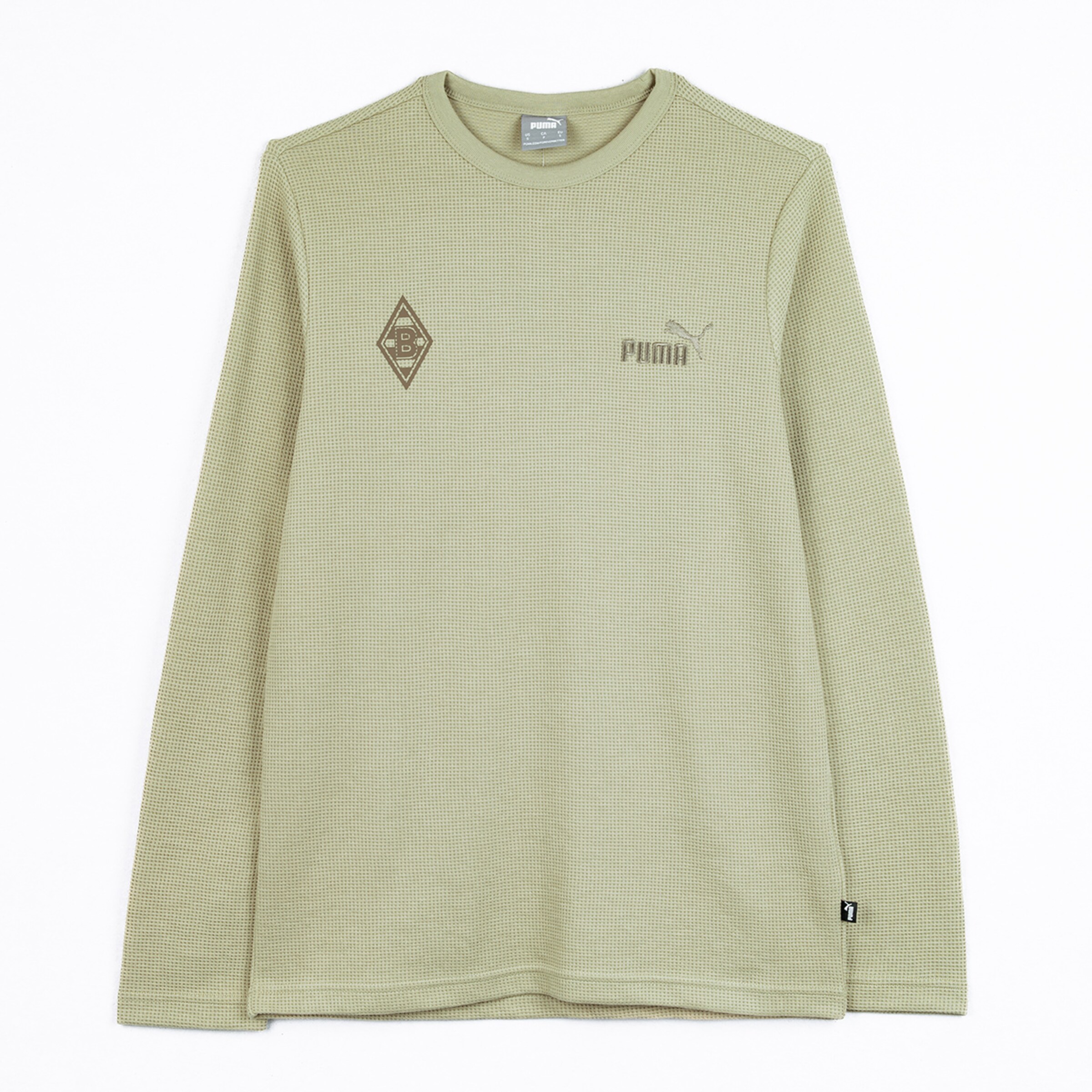 Olivegrünes Puma Langarmshirt mit Waffelstruktur, Borussia Mönchengladbach Logo und Puma-Schriftzug auf der Brust.