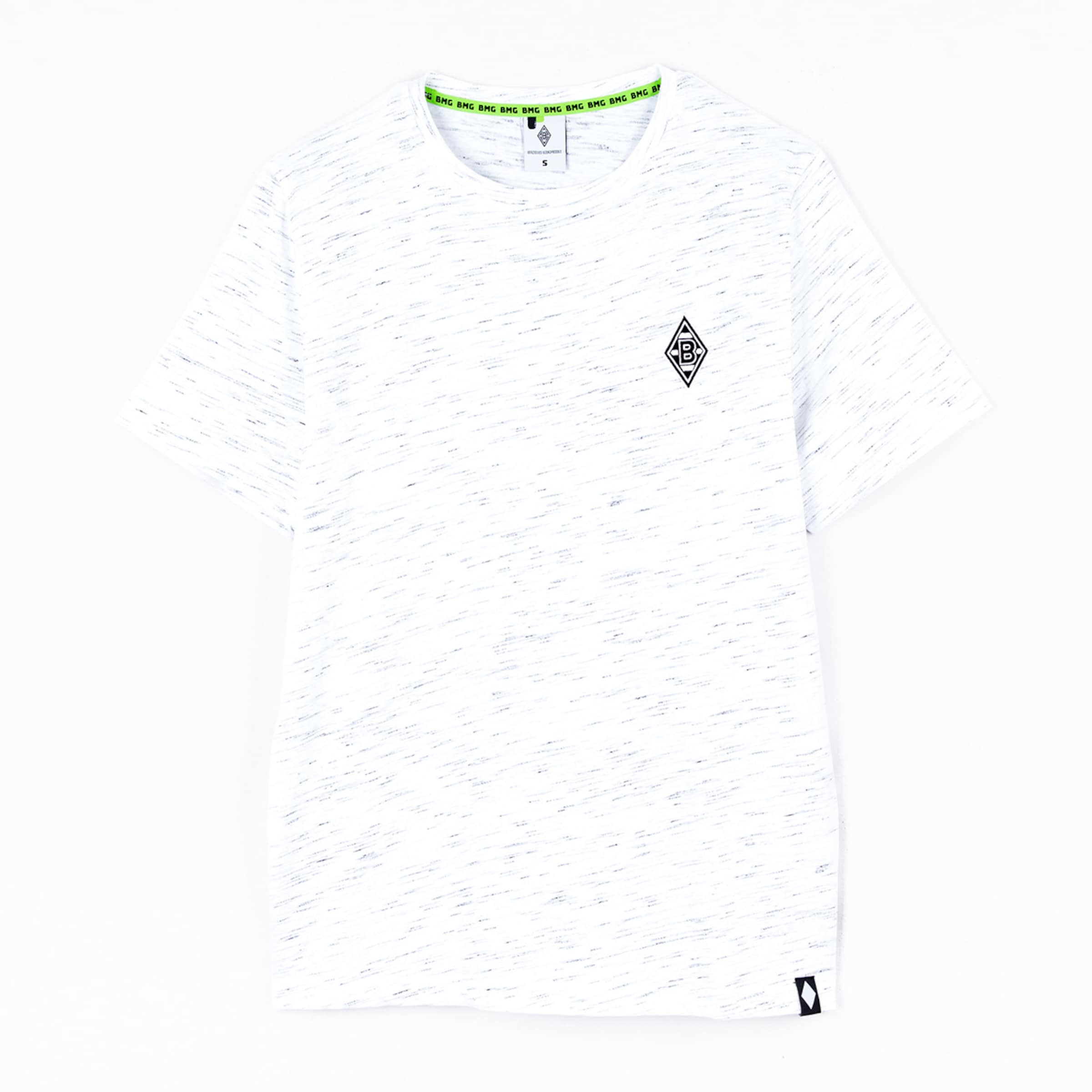 Weißes Melange-T-Shirt mit kleinem BMG-Rautenlogo auf der Brust und neongrünem Nackenband.