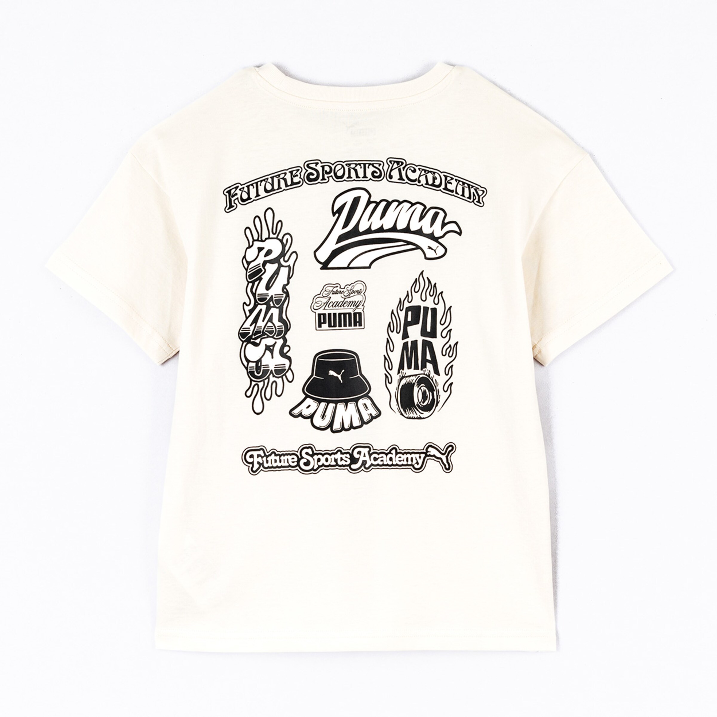 T-Shirt mit Druck und Logos von Puma und Future Sports Academy auf der Rückseite.