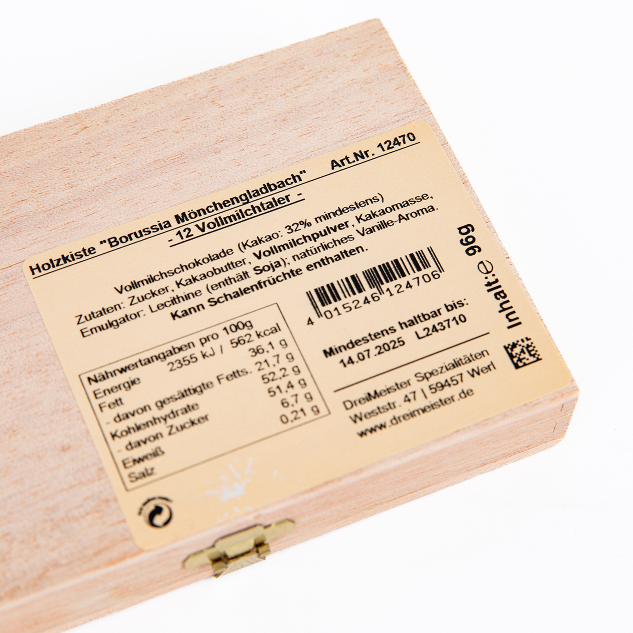 Chocolate packaging featuring nutritional information and ingredient list from Borussia Mönchengladbach.