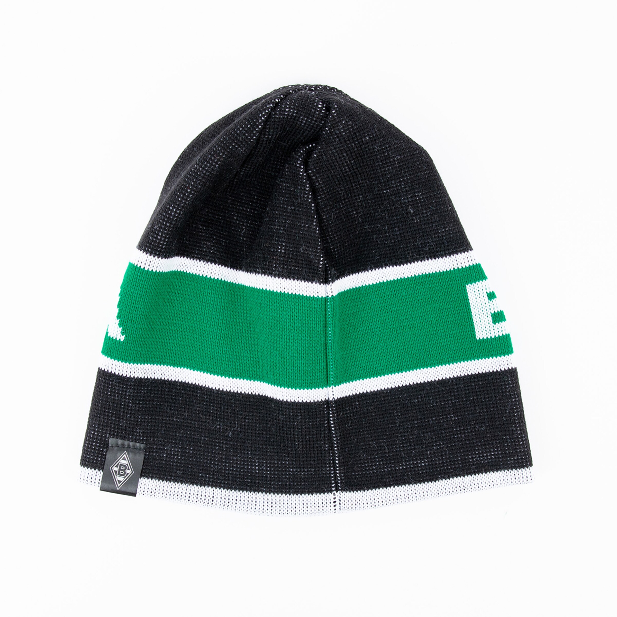 Schwarze Strickmütze mit breitem grünem Mittelstreifen, weißen Kontrastlinien und Borussia Mönchengladbach-Logo auf einem kleinen Etikett.