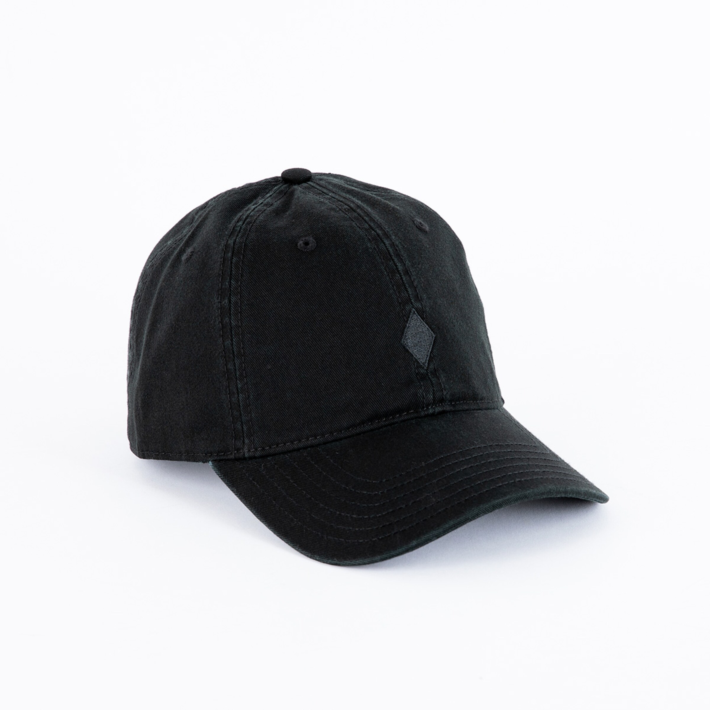 Black baseball cap with a rounded visor and high-quality fabric.