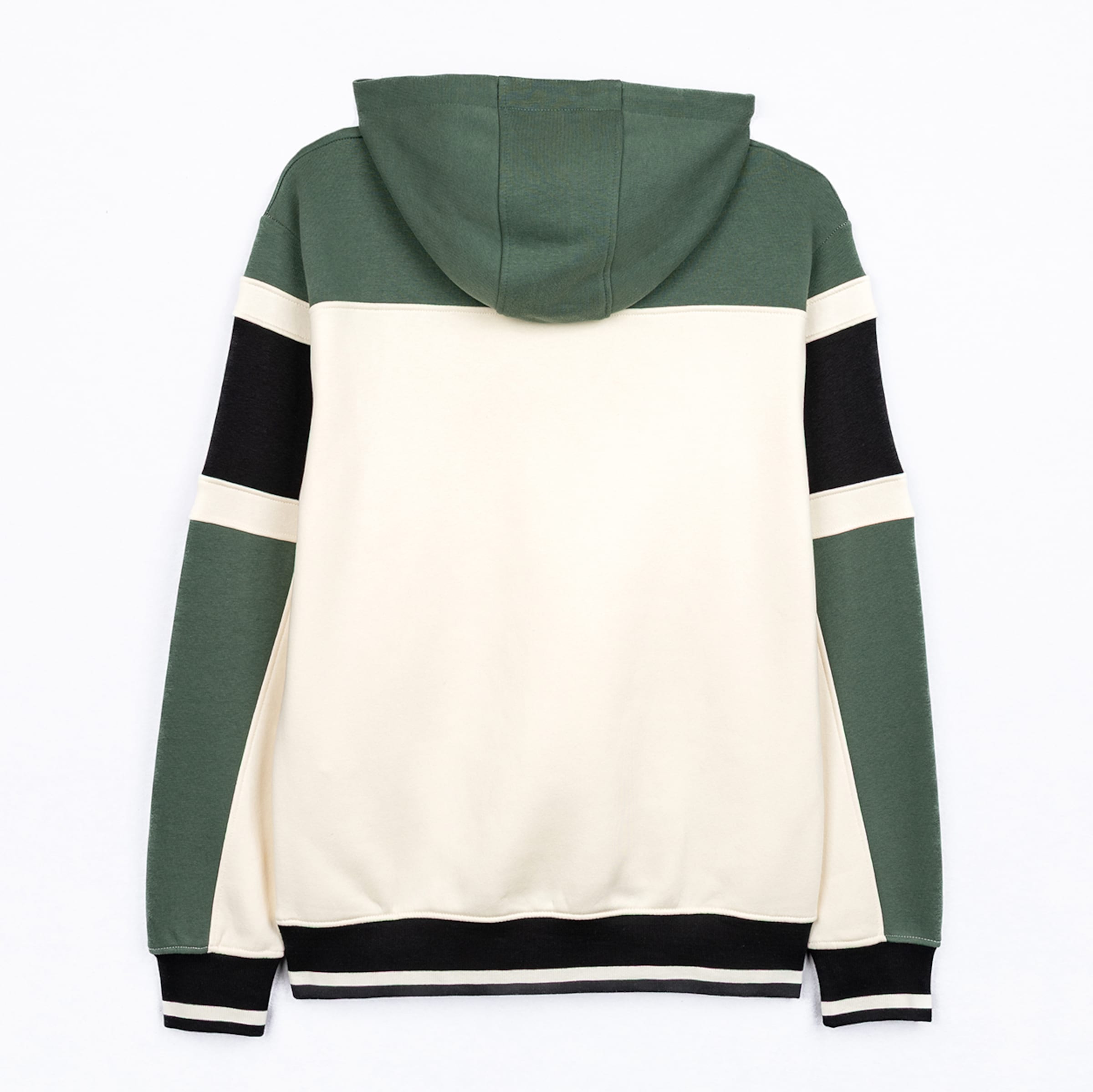 Rückansicht eines Color-Block-Hoodies in Grün, Creme und Schwarz mit gestreiften Rippbündchen an Saum und Ärmeln.