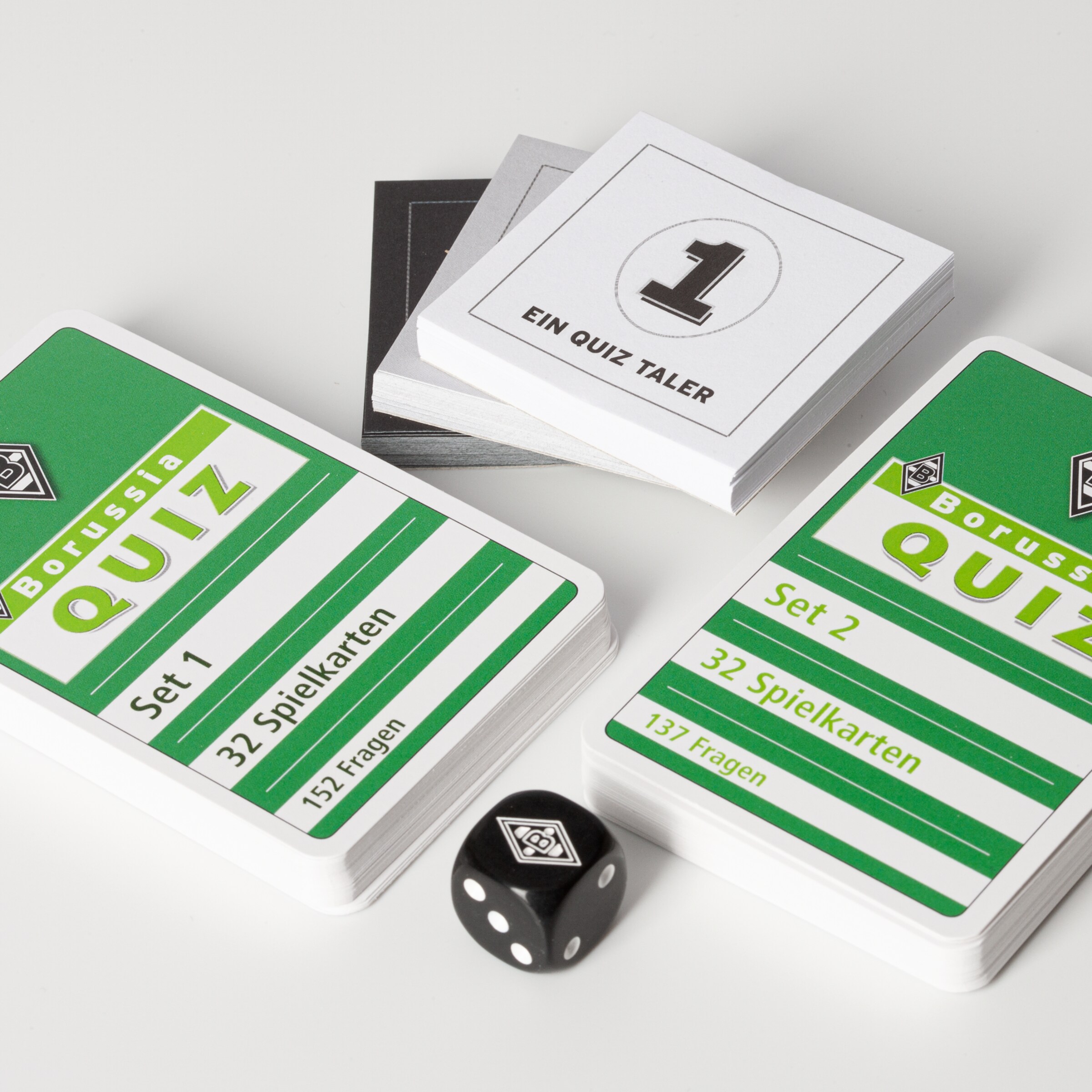 Spielkarten des Borussia-Quiz mit Fragen und Quiz-Talern.