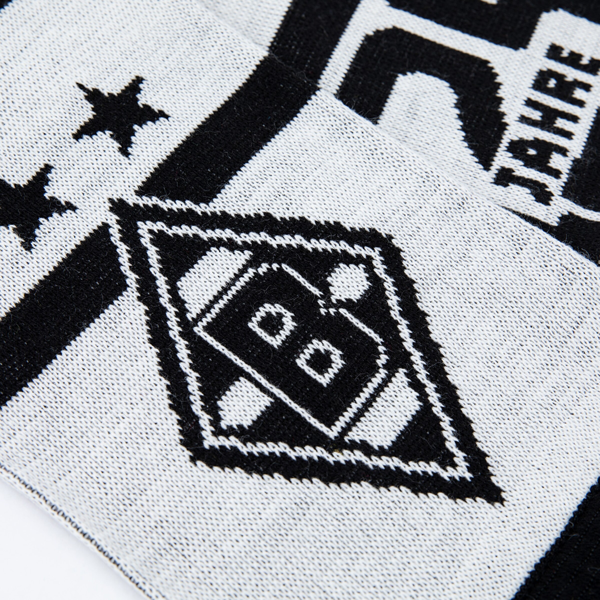 Schal mit Borussia Mönchengladbach Logo und Jahreszahl 120 Jahre.